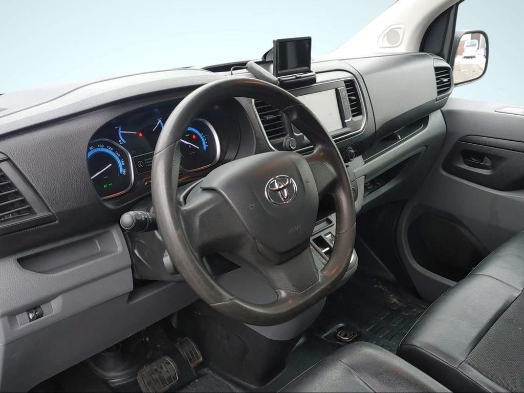 Toyota Proace (Verso)