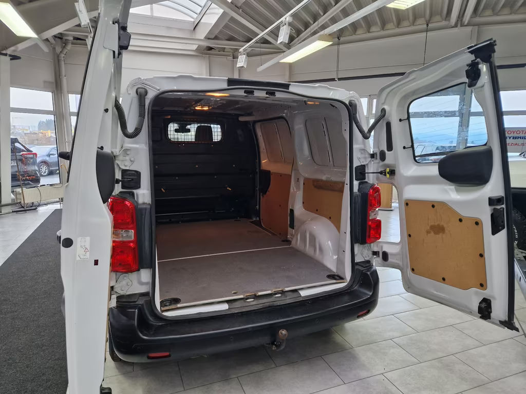 Toyota Proace (Verso)