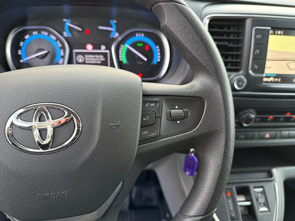 Toyota Proace (Verso)