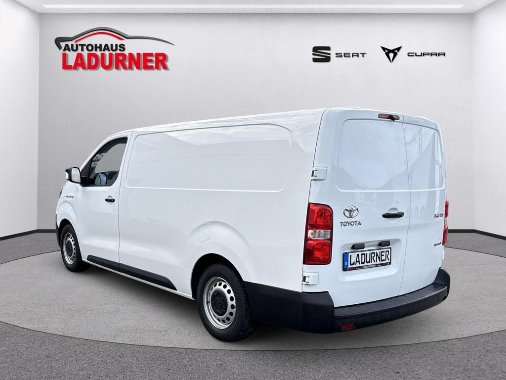 Toyota Proace (Verso)