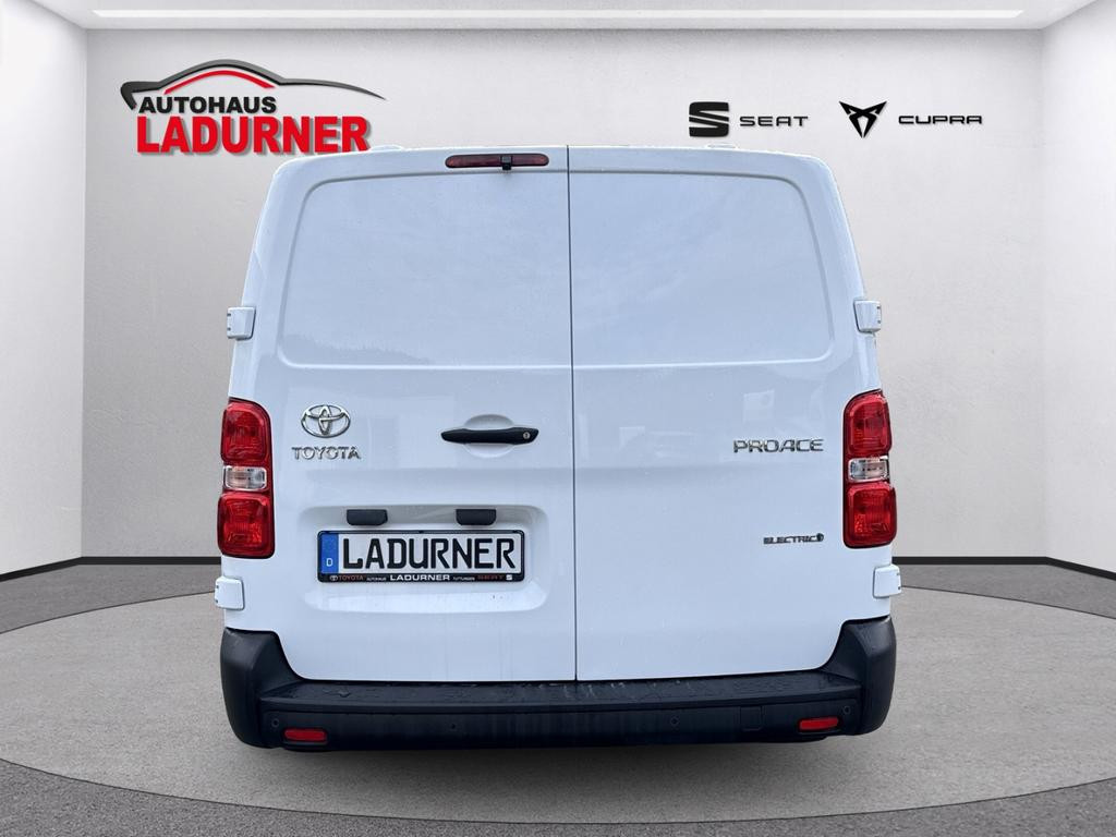 Toyota Proace (Verso)