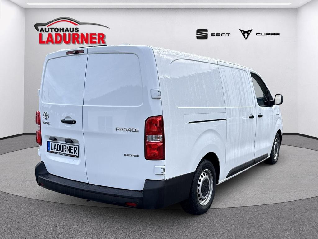 Toyota Proace (Verso)