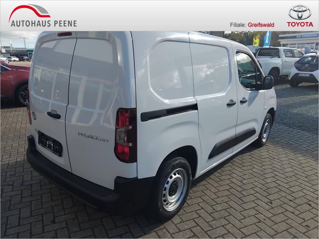 Toyota Proace (Verso)