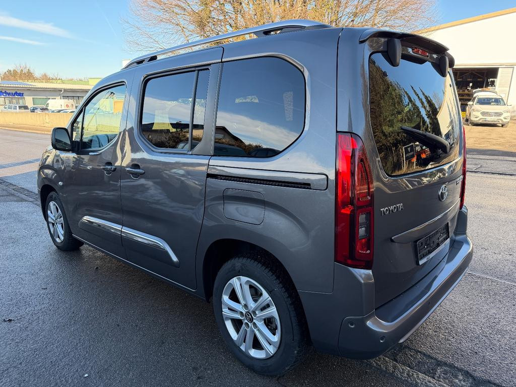 Toyota Proace (Verso)