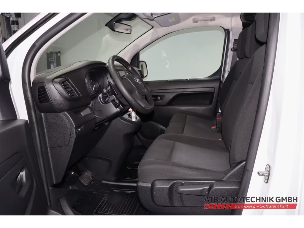 Toyota Proace (Verso)