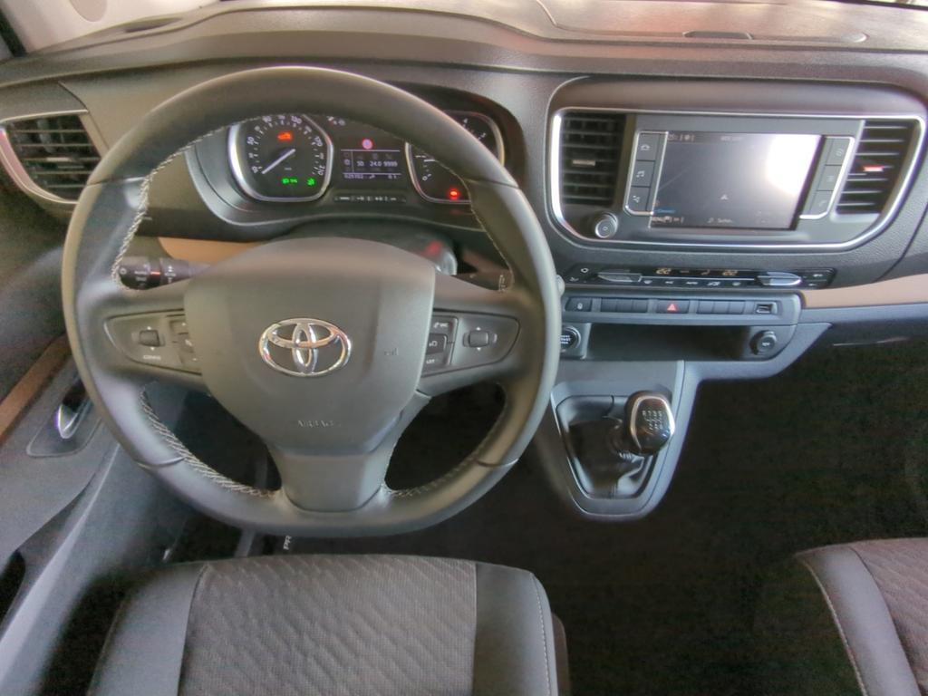 Toyota Proace (Verso)
