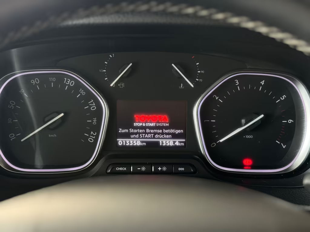 Toyota Proace (Verso)