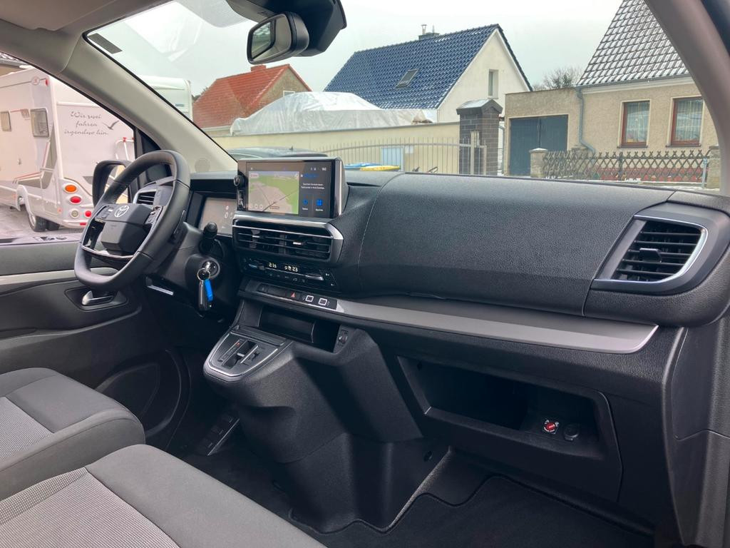 Toyota Proace (Verso)