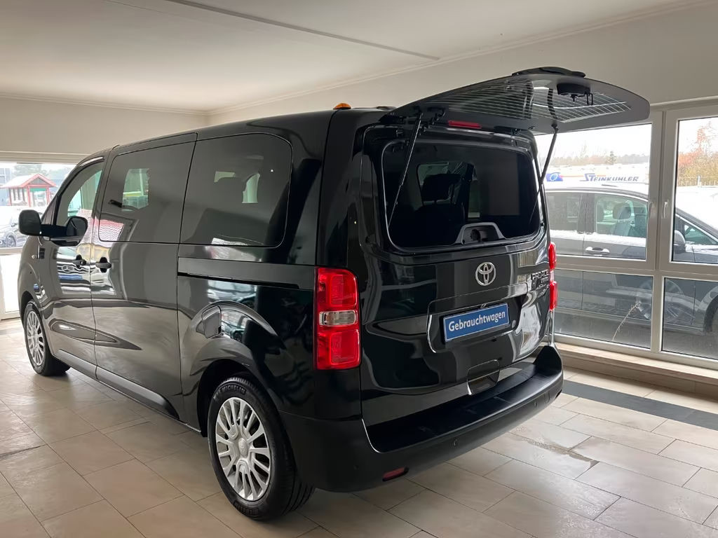 Toyota Proace (Verso)