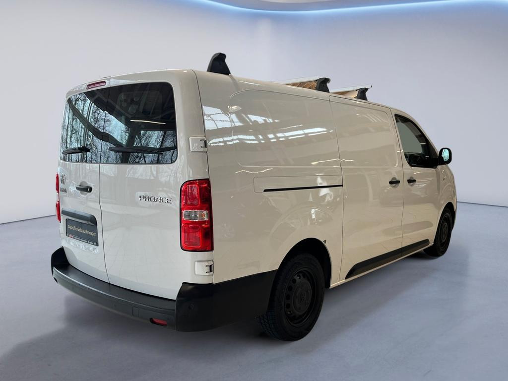 Toyota Proace (Verso)