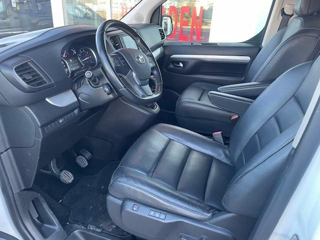 Toyota Proace (Verso)