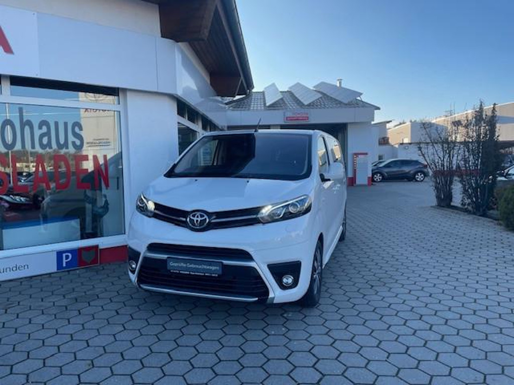 Toyota Proace (Verso)