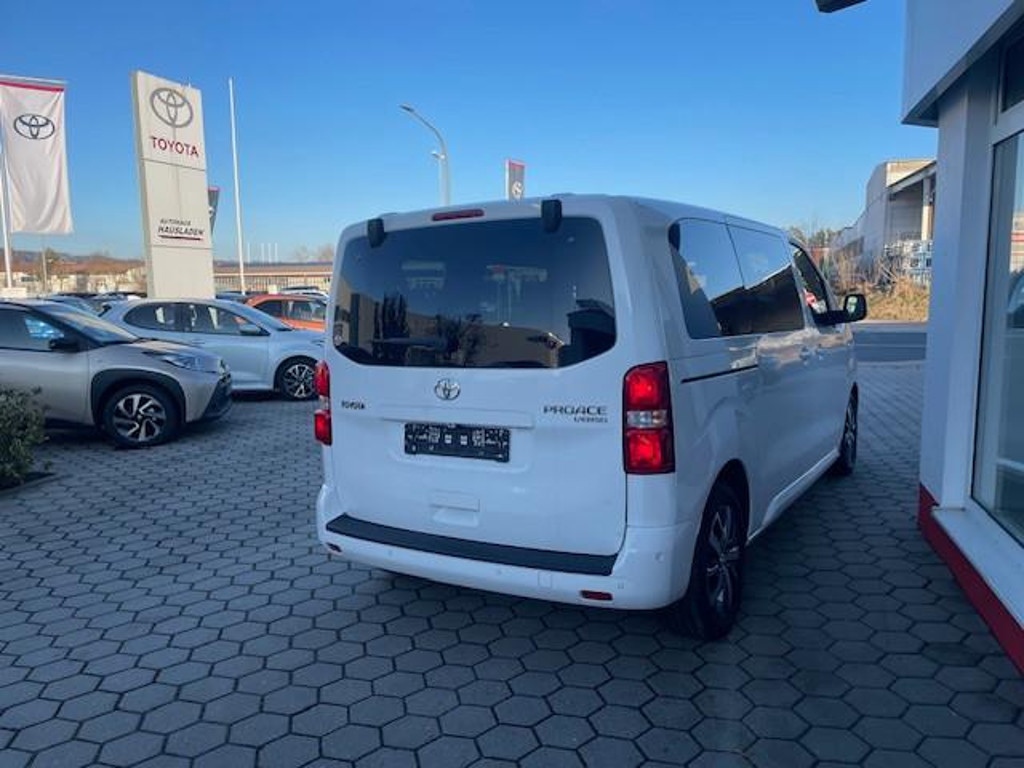 Toyota Proace (Verso)