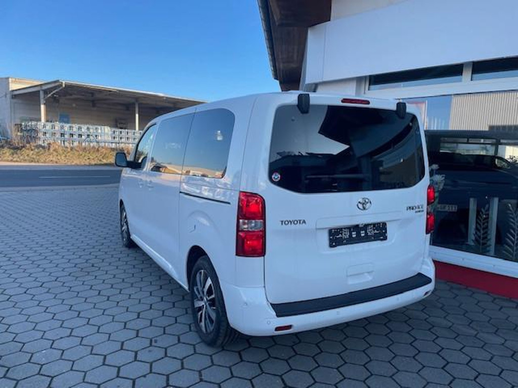 Toyota Proace (Verso)