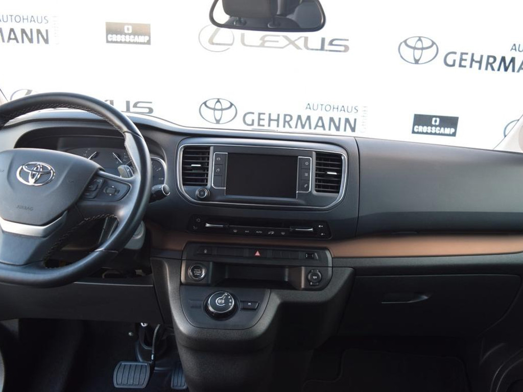 Toyota Proace (Verso)