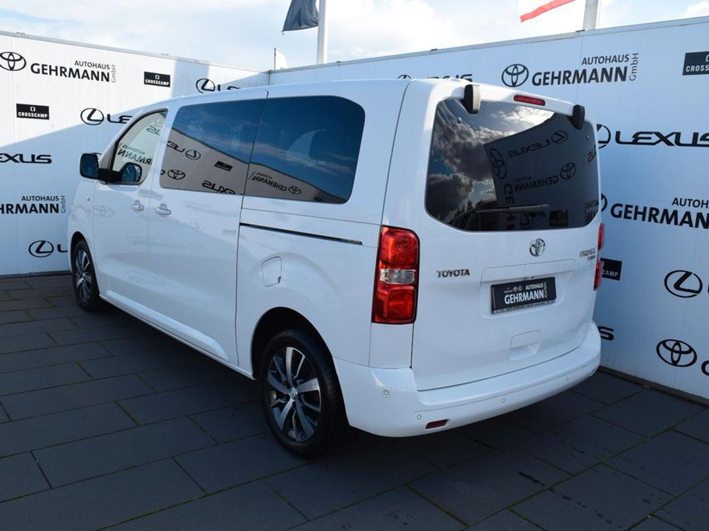 Toyota Proace (Verso)