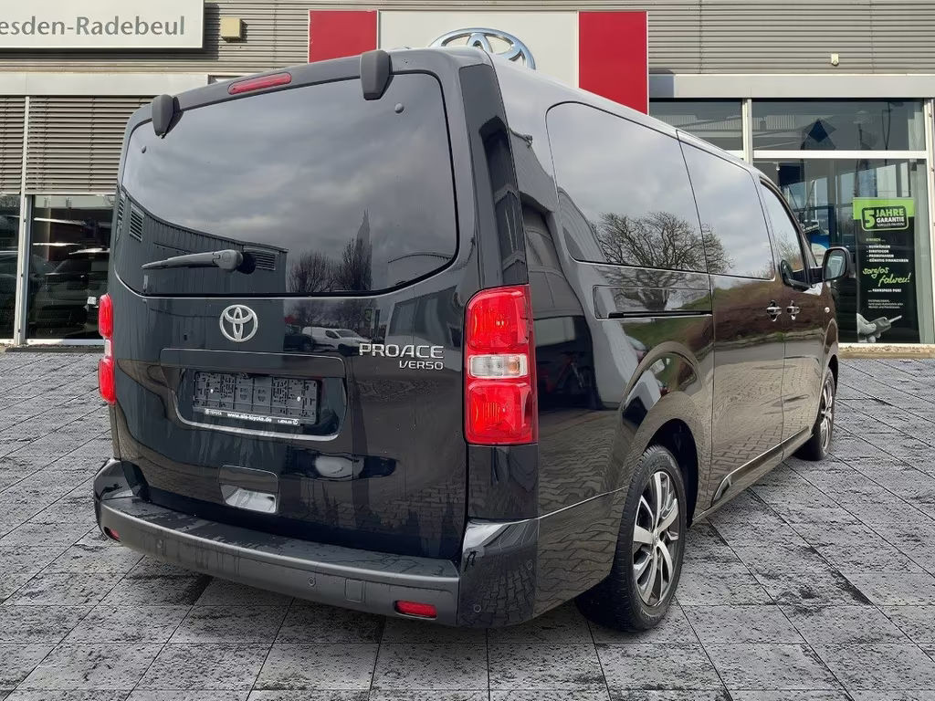 Toyota Proace (Verso)