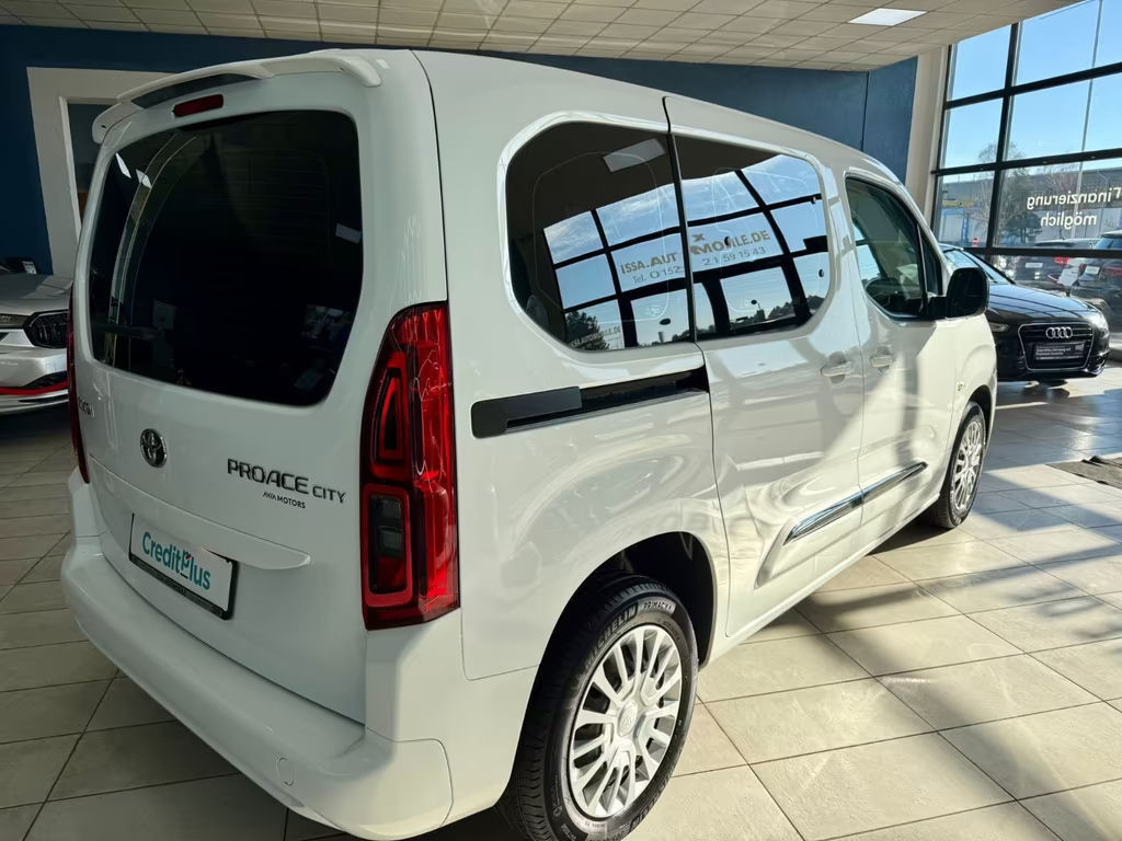 Toyota Proace (Verso)