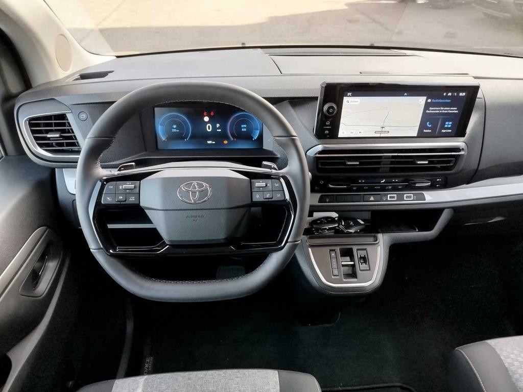 Toyota Proace (Verso)