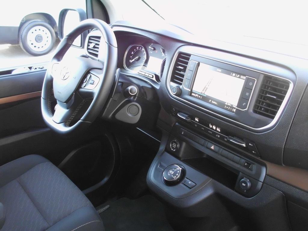 Toyota Proace (Verso)