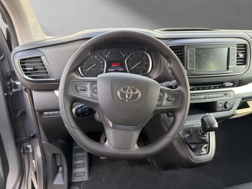 Toyota Proace (Verso)