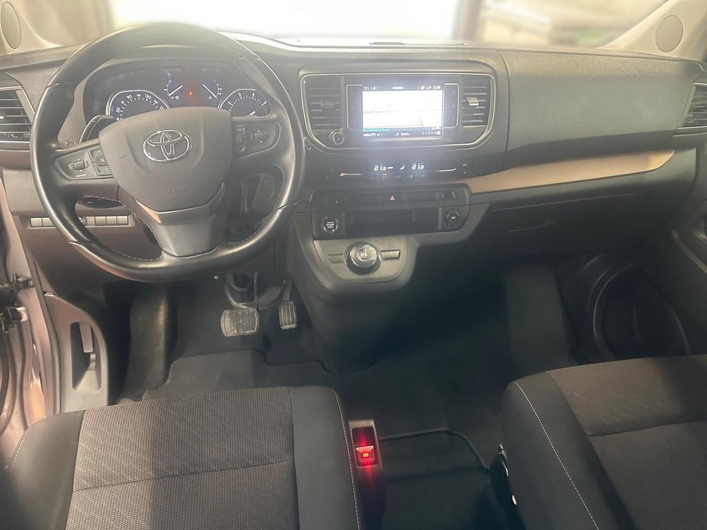 Toyota Proace (Verso)