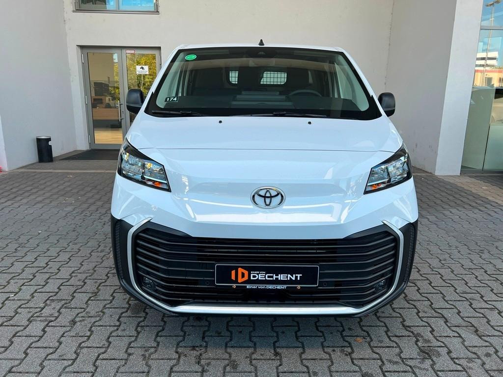 Toyota Proace (Verso)