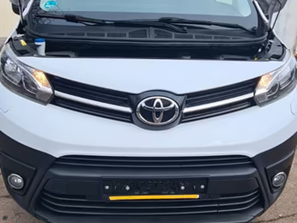 Toyota Proace (Verso)