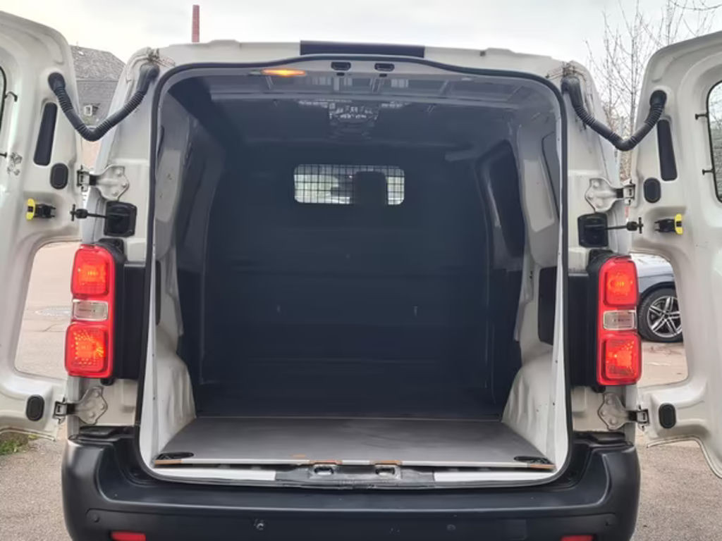 Toyota Proace (Verso)