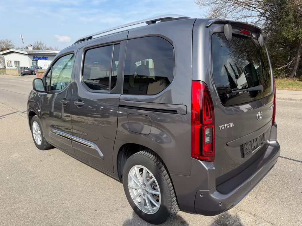 Toyota Proace (Verso)
