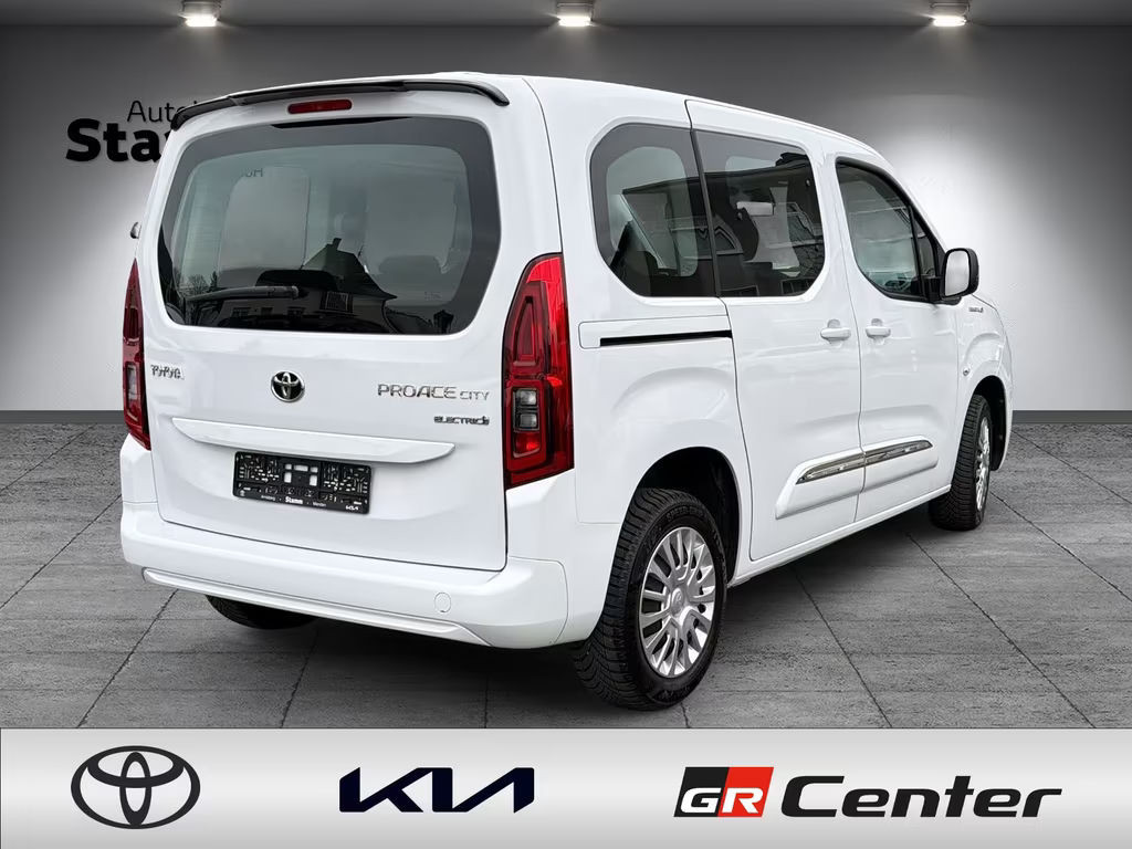 Toyota Proace (Verso)