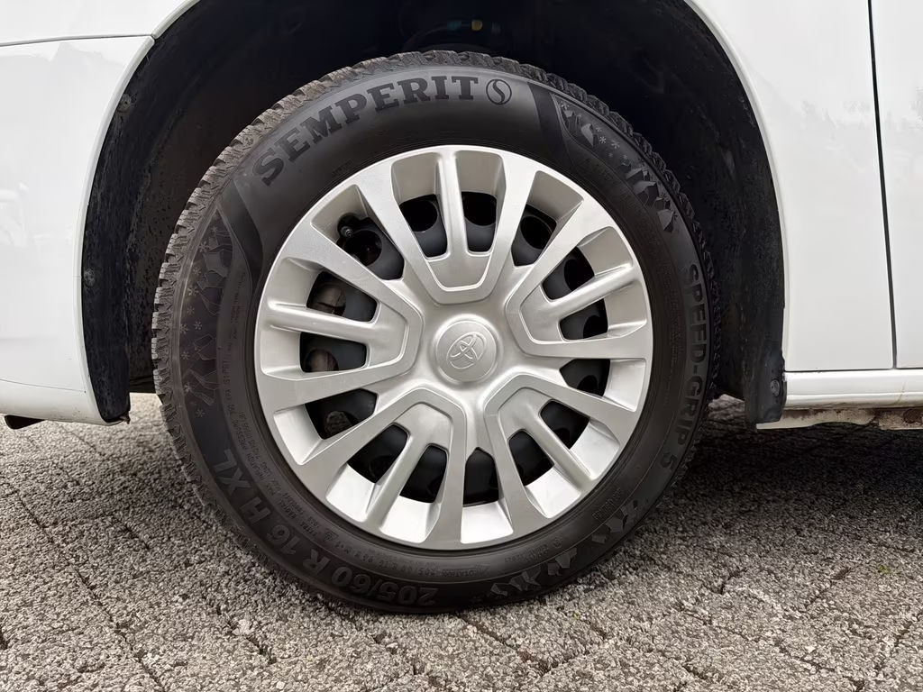 Toyota Proace (Verso)