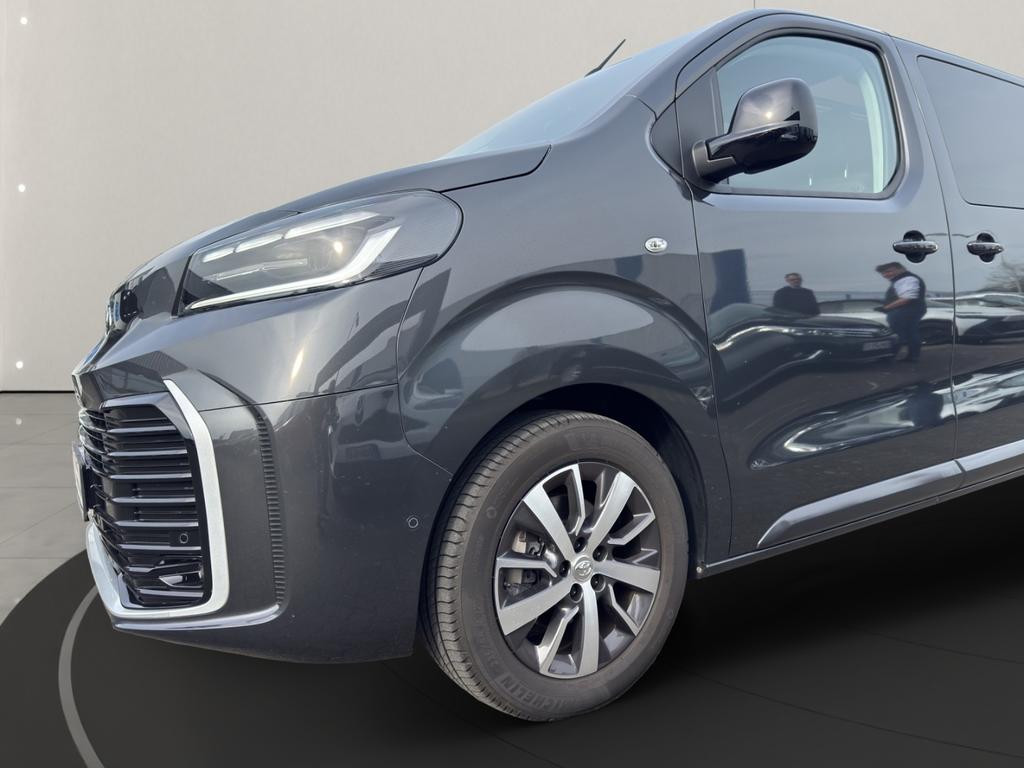 Toyota Proace (Verso)