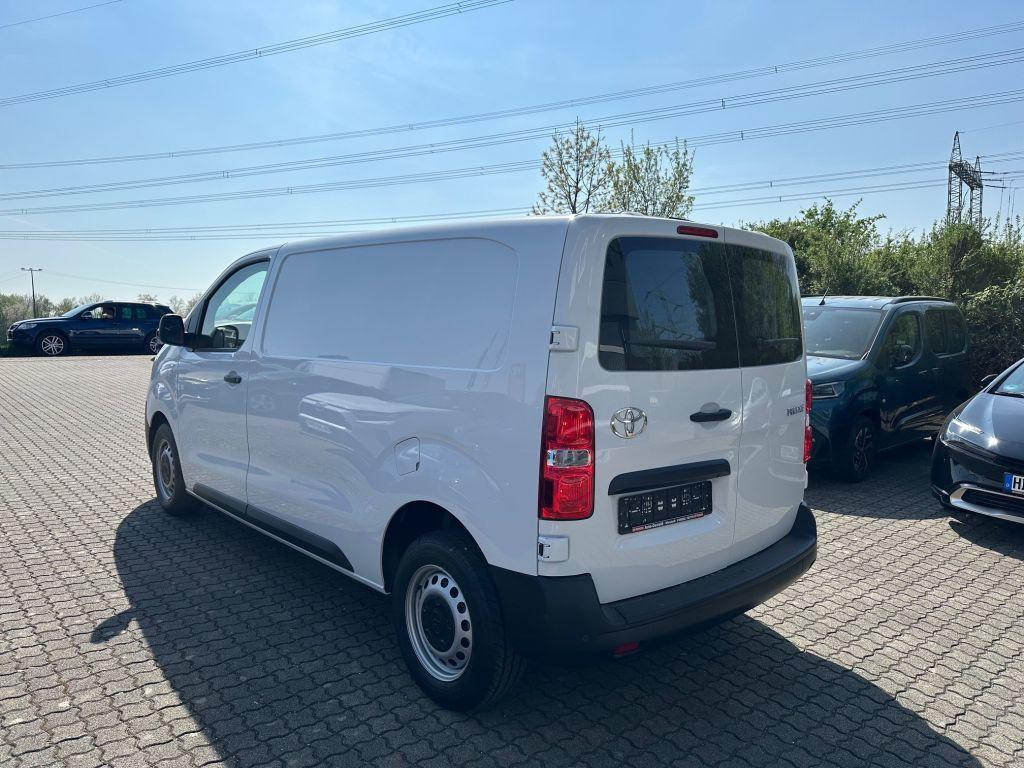 Toyota Proace (Verso)
