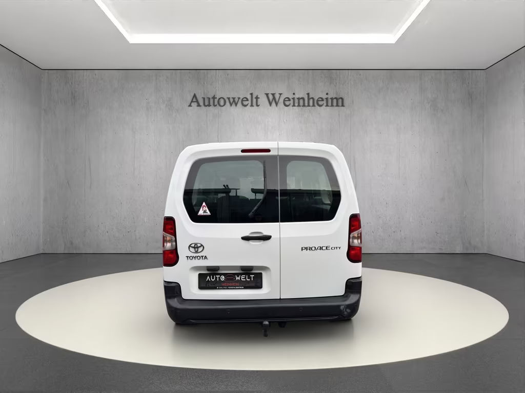 Toyota Proace (Verso)
