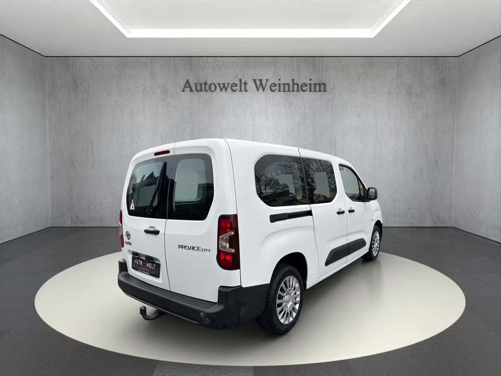 Toyota Proace (Verso)