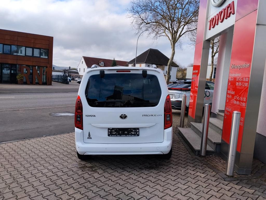 Toyota Proace (Verso)