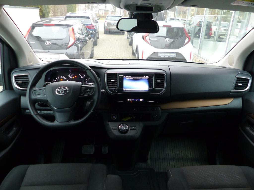 Toyota Proace (Verso)