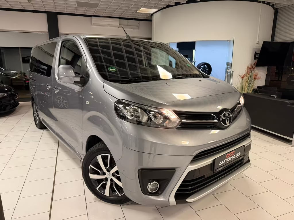 Toyota Proace (Verso)