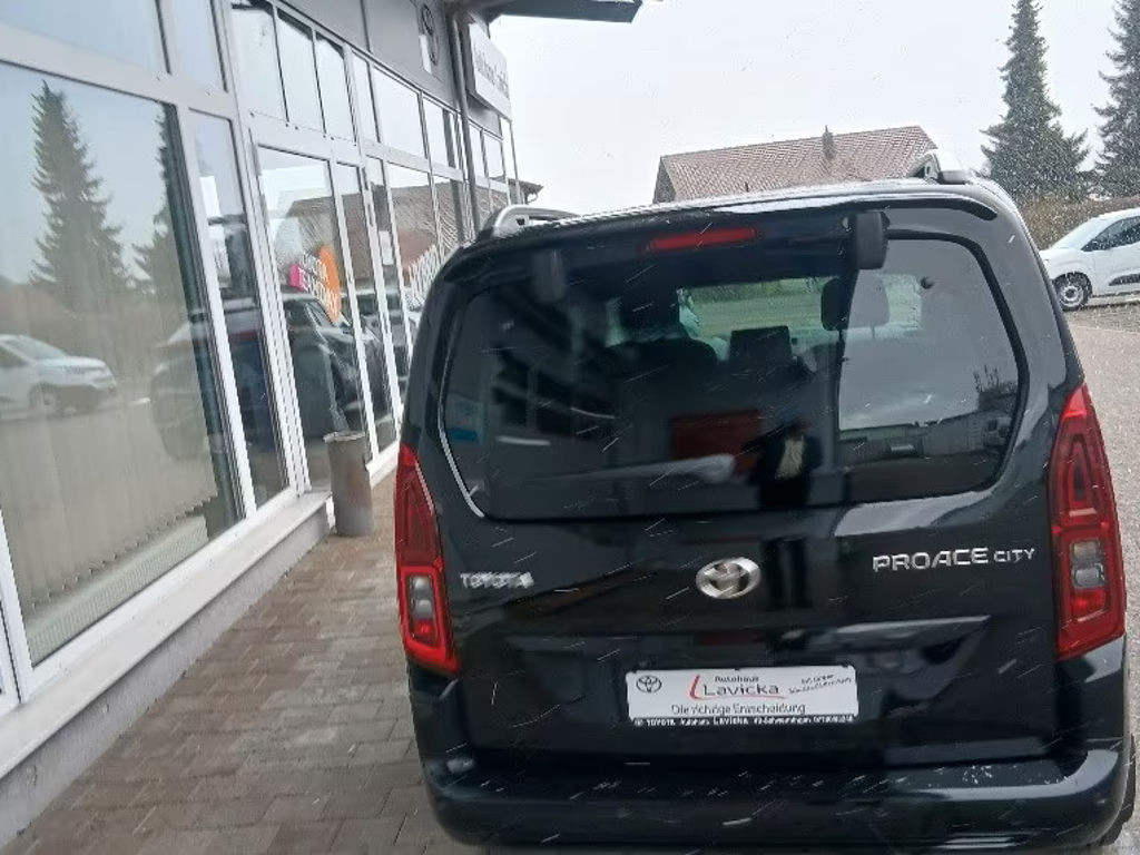 Toyota Proace (Verso)