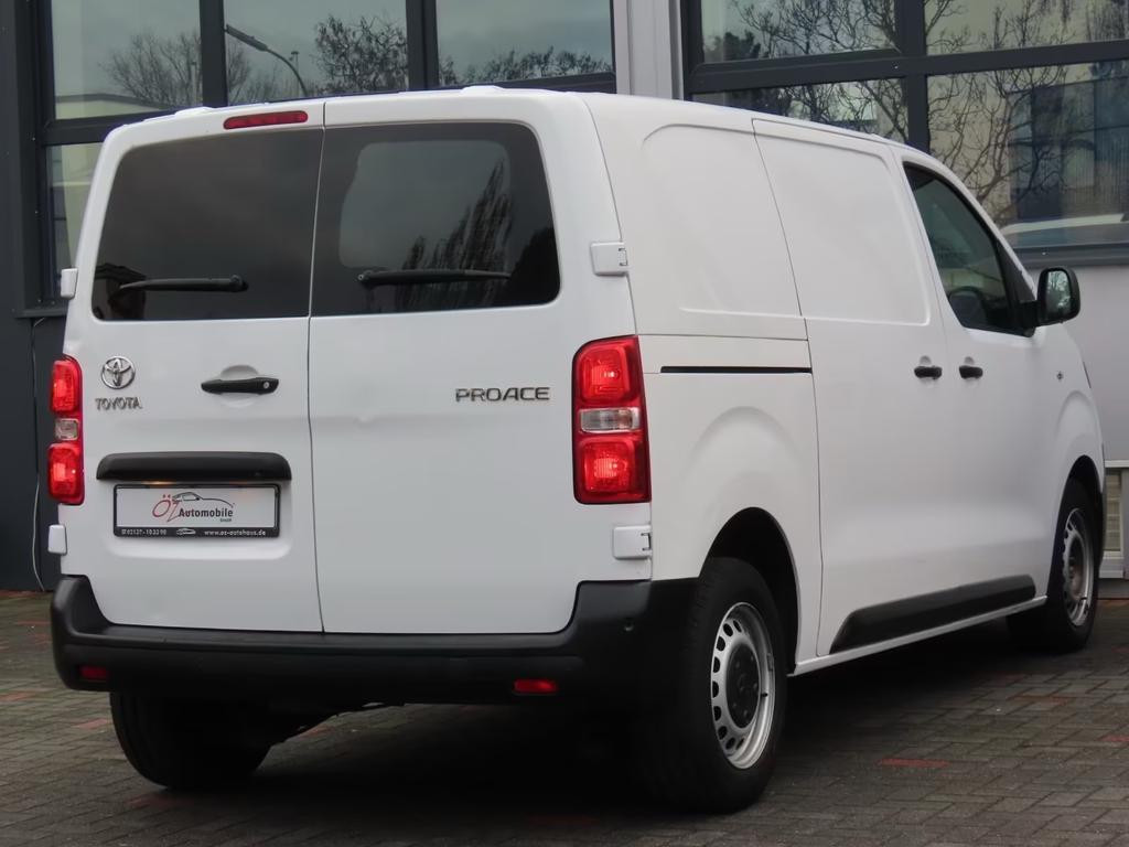 Toyota Proace (Verso)