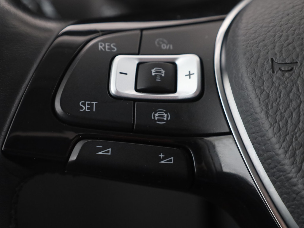 Volkswagen Grand California