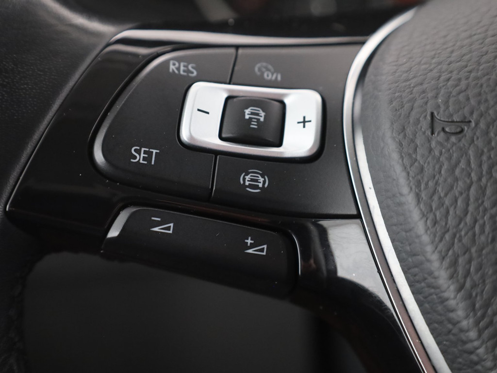 Volkswagen Grand California