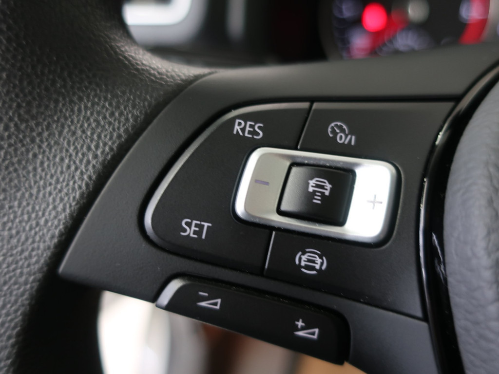 Volkswagen Grand California