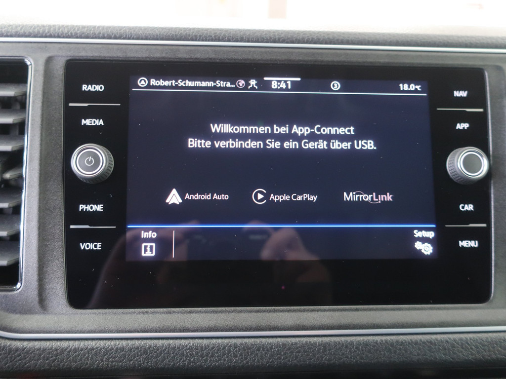 Volkswagen Grand California