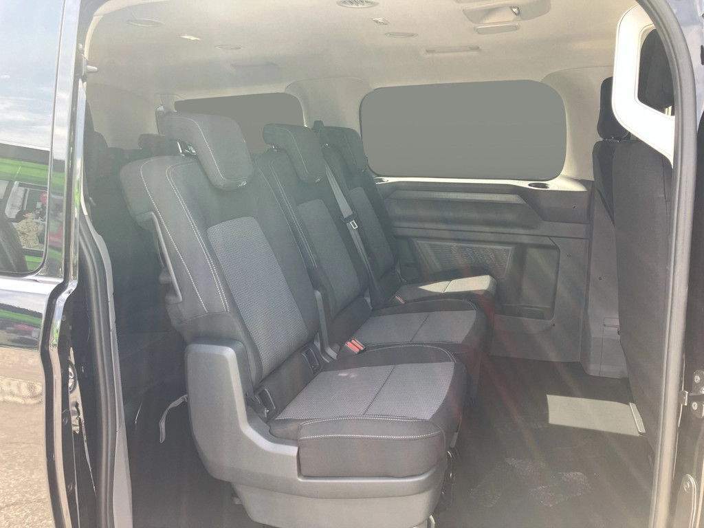 Volkswagen e-Caravelle