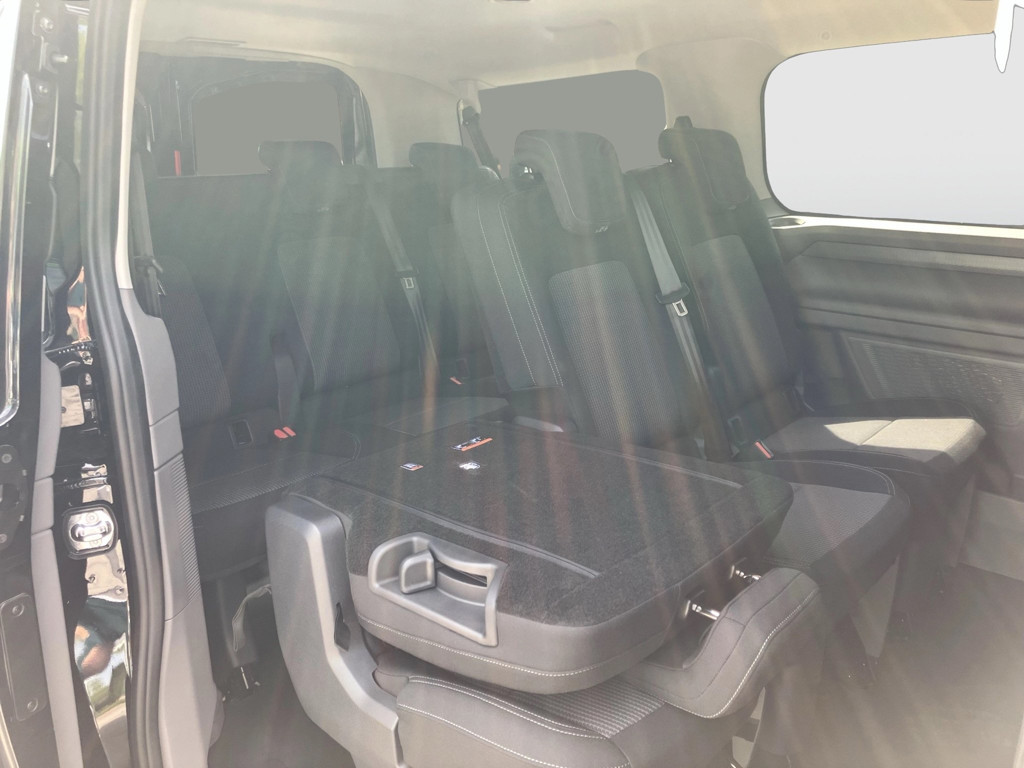 Volkswagen e-Caravelle