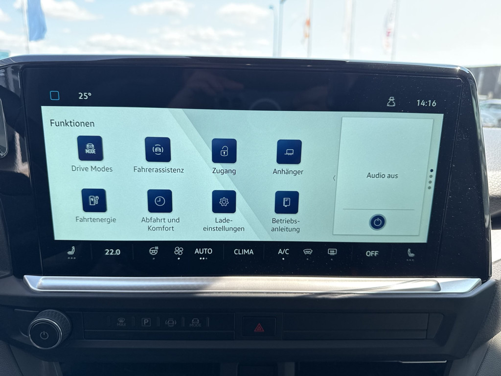 Volkswagen e-Caravelle