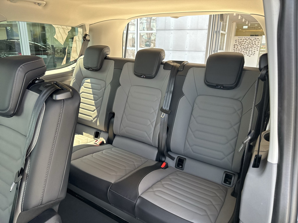 Volkswagen e-Caravelle