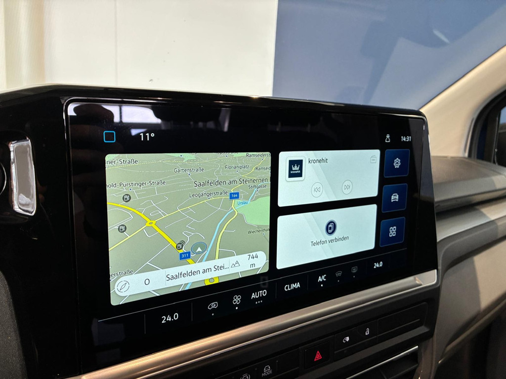 Volkswagen Caravelle